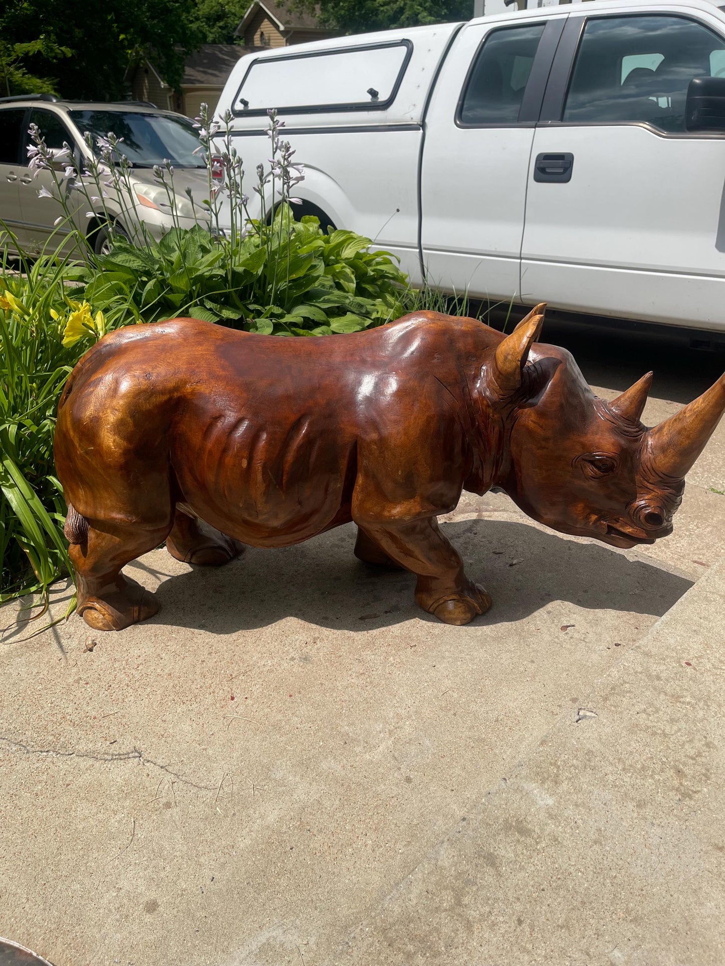 Hand-Carved Wooden Rhino Figurine – Safari Animal Decor, Rustic Wildlife Sculpture, African Art Accent, Unique Handmade Gift